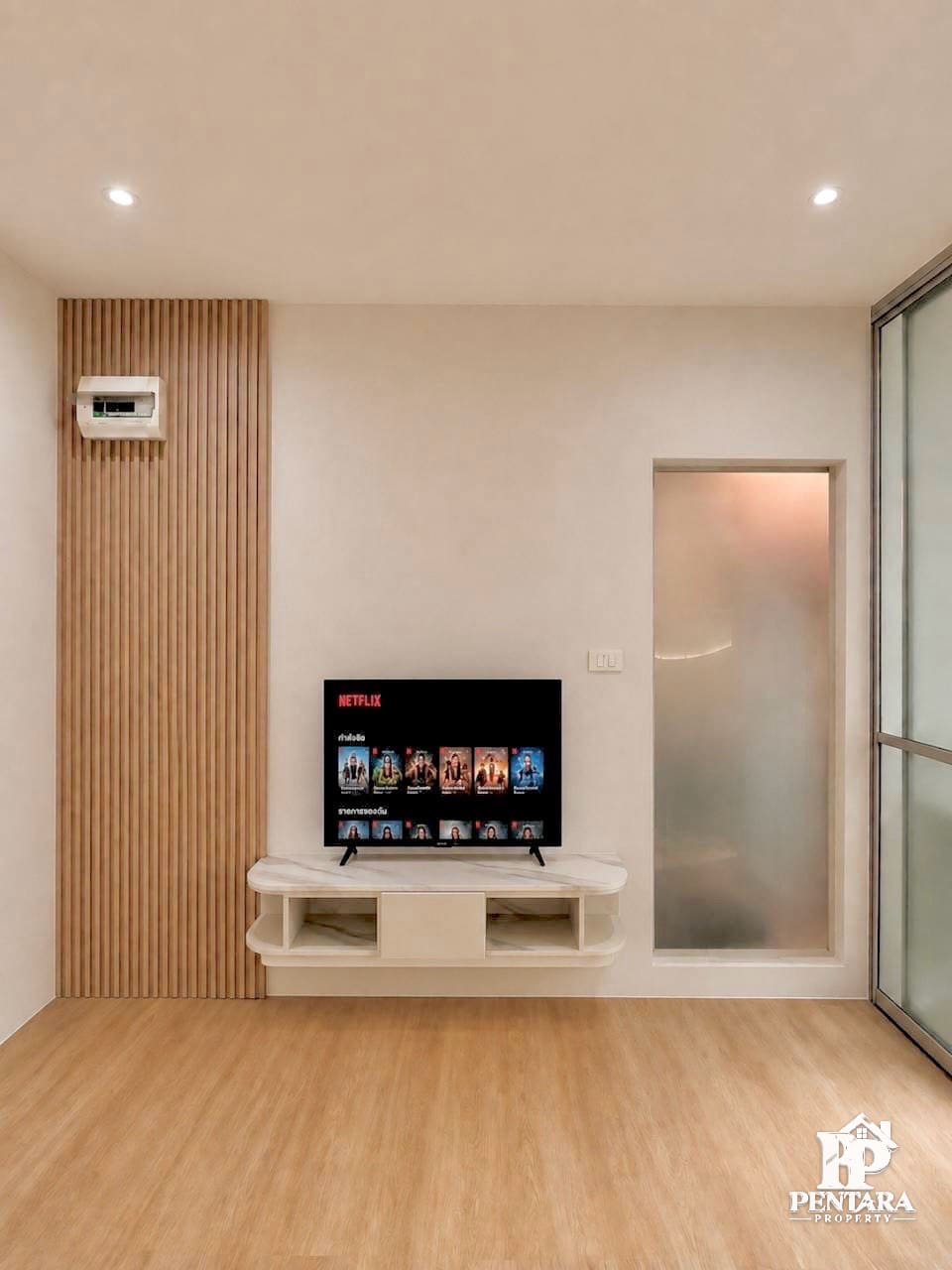 D Condo Kathu (ดีคอนโด กะทู้) 8