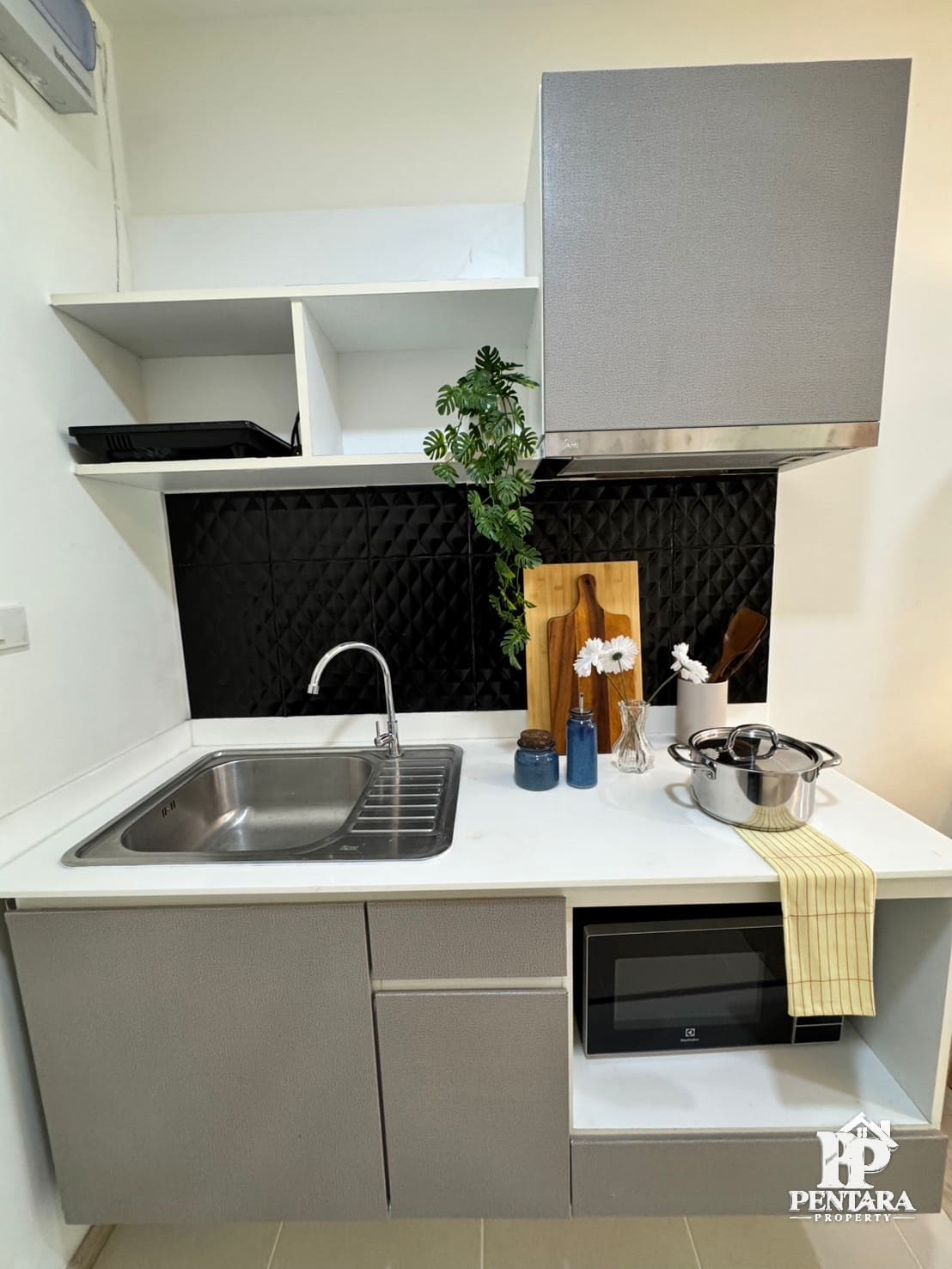 Zcape 3 Condominium 7