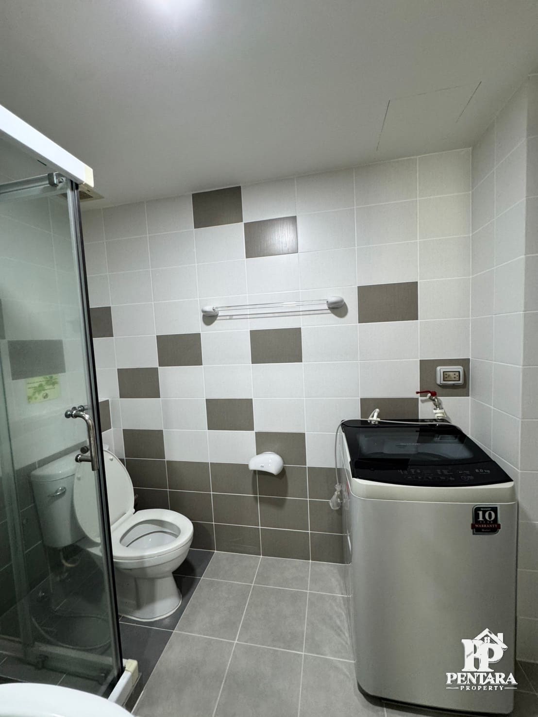 Zcape 3 Condominium 9