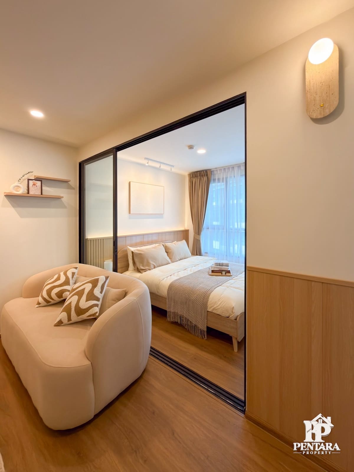  Centrio Condominium 4